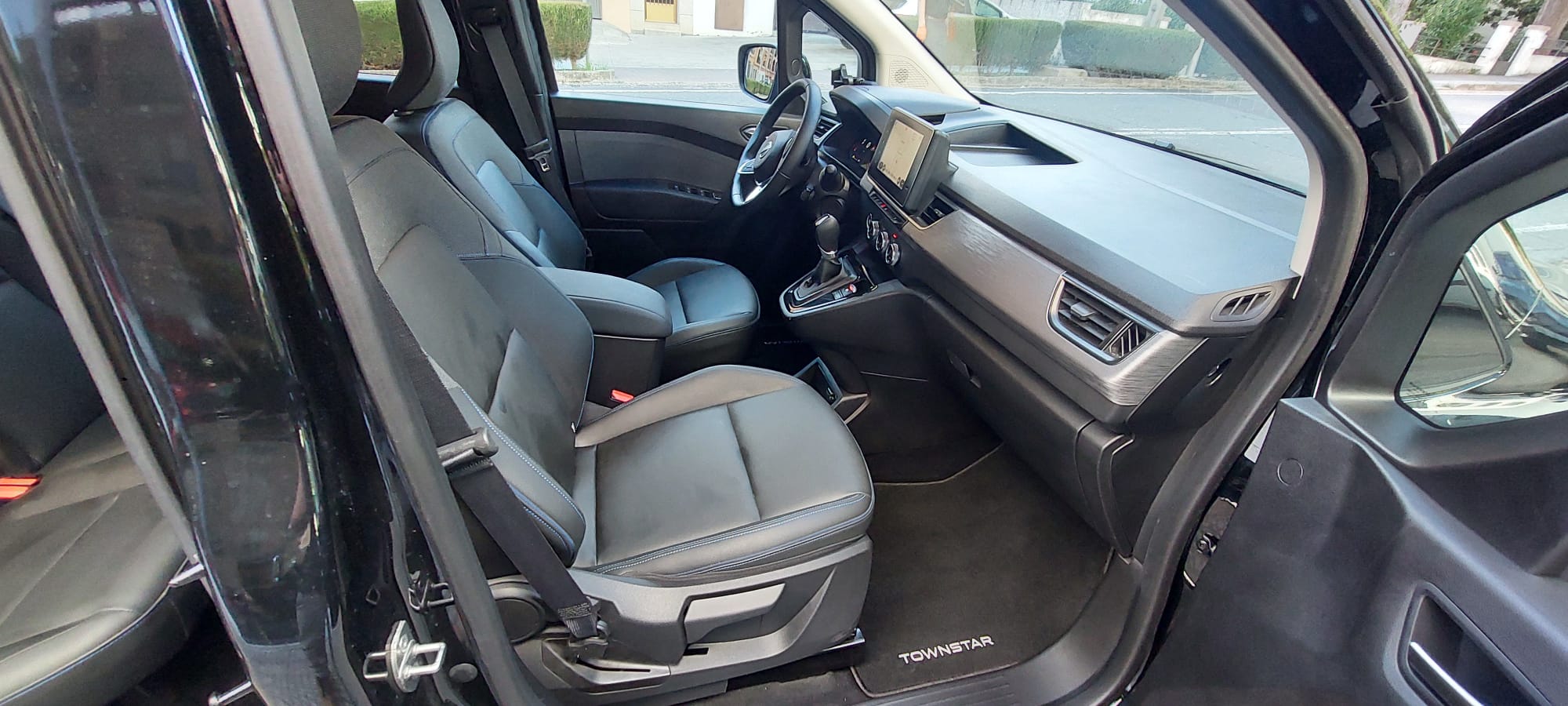 Nissan TOWNSTAR 1.3 130CV foto 11